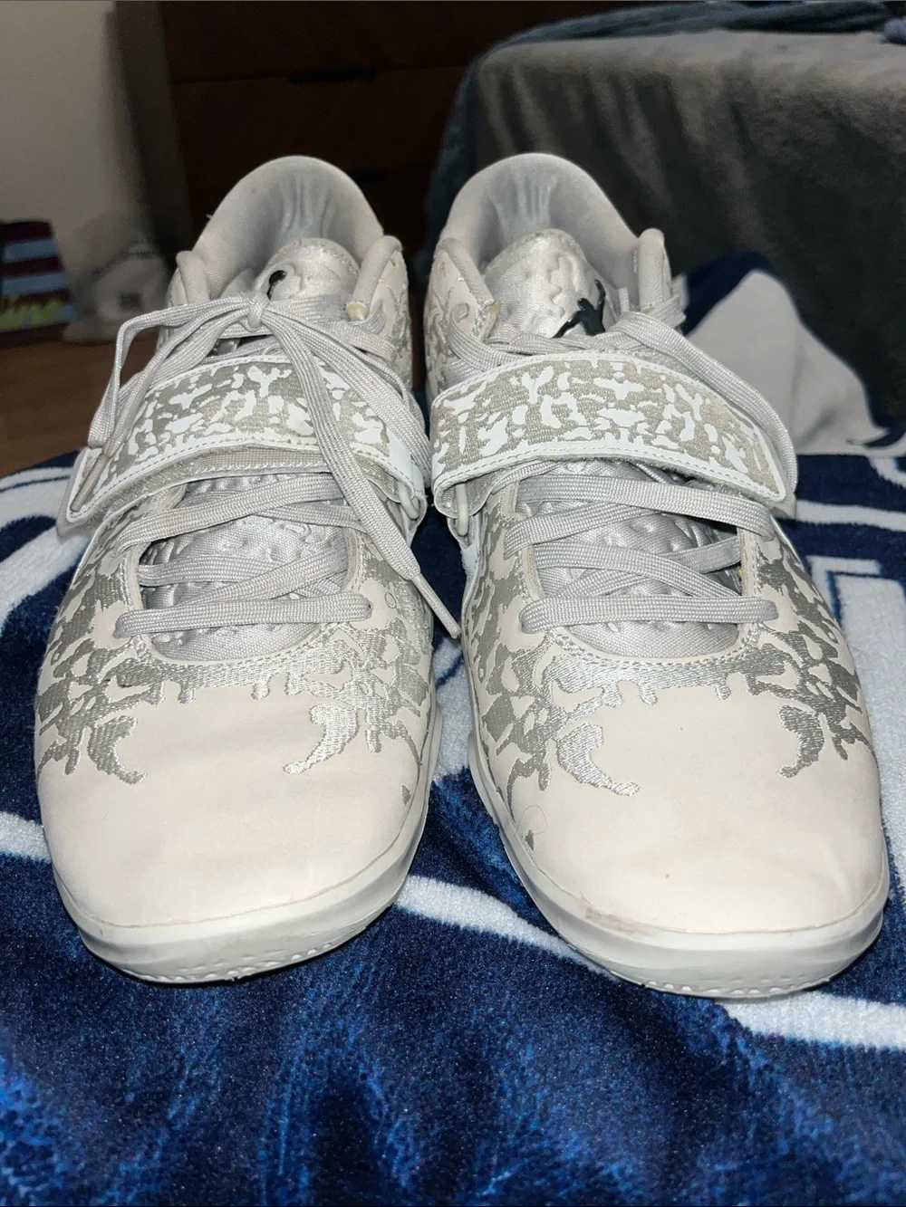 Nike Men's Jordan Zion 3 M.U.D “Light Bone”